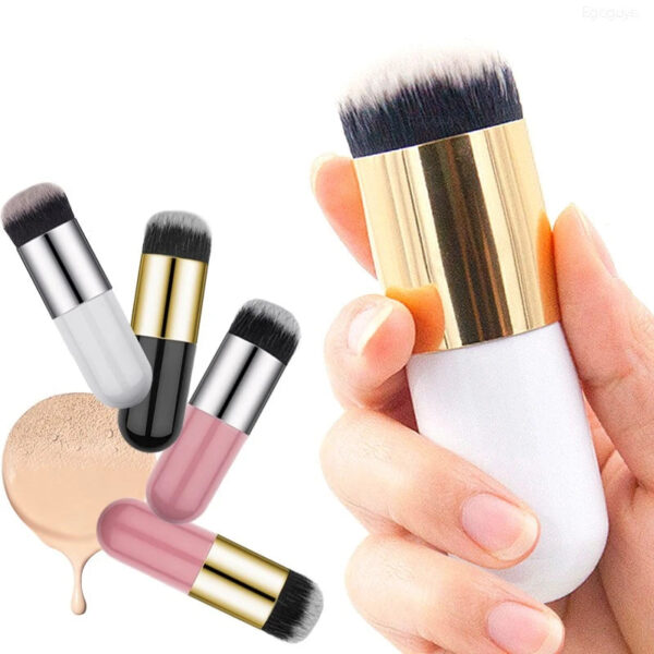 Foundation Brush / Blush Brush - Image 3