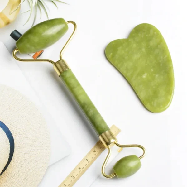 Facial Beauty - Pack Of Jade Face Roller & Gua Sha