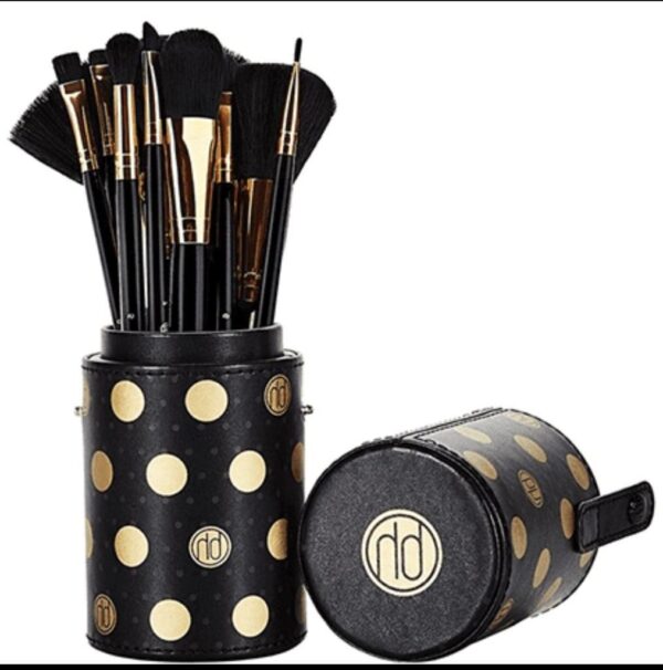 BH Cosmetics Dot Collection 11 Pcs Brush Set - Black